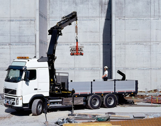 Unloading by crane