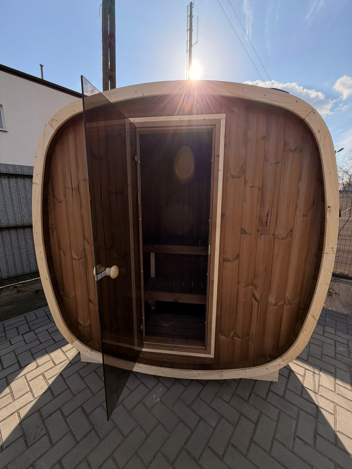 Sauna zewnętrzna ogrodowa R-UKU 130 dla 2-4 osób